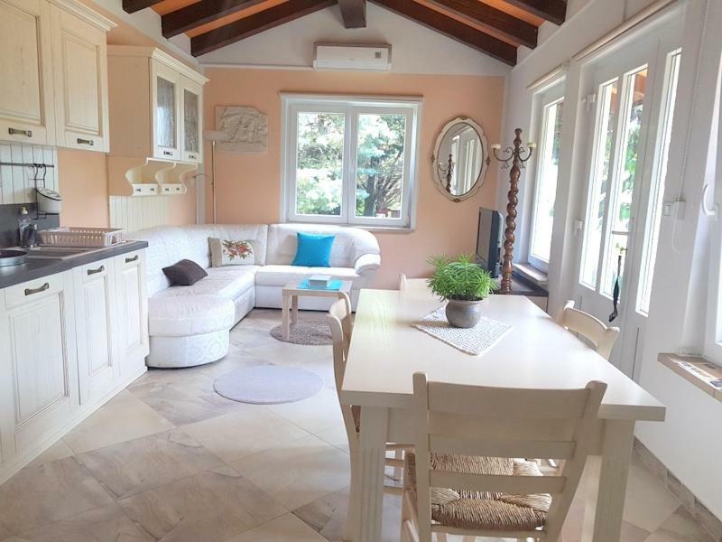 Holiday Home Slavi Vipava Ngoại thất bức ảnh
